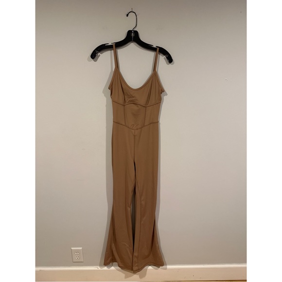 Joylab flare jumpsuit, size xs - Picture 3 of 5